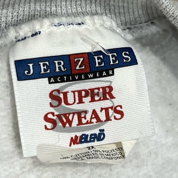 Vintage South Plainfield Eagles Football 2000 Sports Crewneck Sweatshirt - Picture 4 of 4